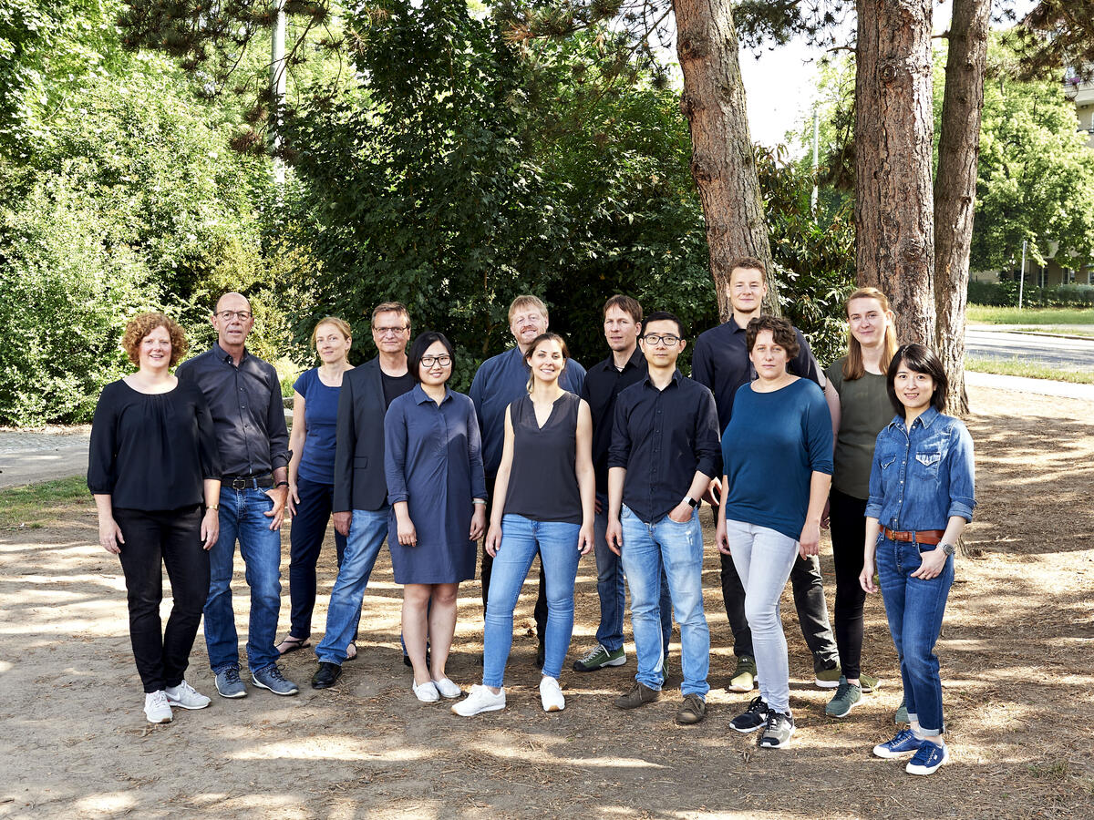 TEAM-LA-Kontakt