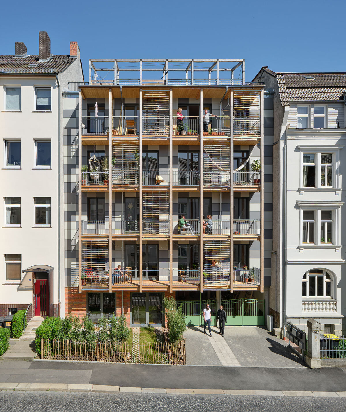 Martini-Quartier Suffizienzhaus U10 - Strassenansicht